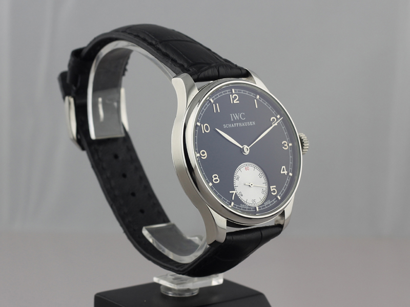 IWC watch man-166